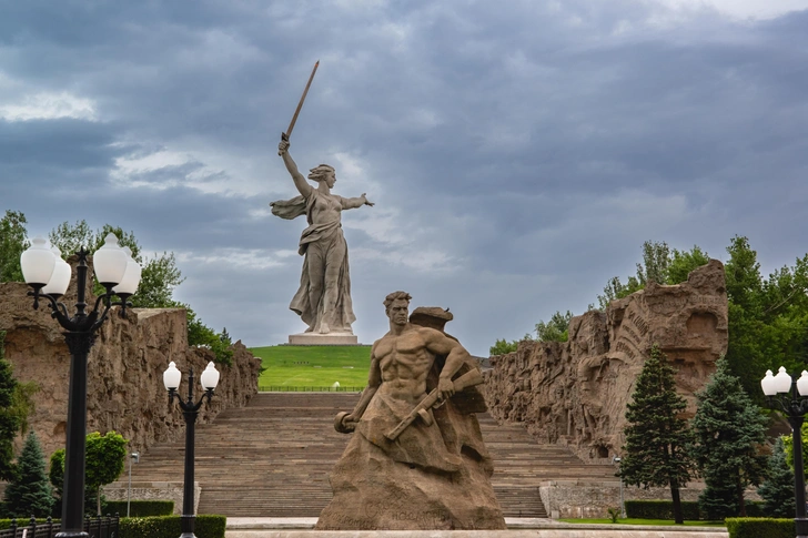 Как ректор МГАФК оказался в «голове» Родины-матери — и почему это закончилось трагедией