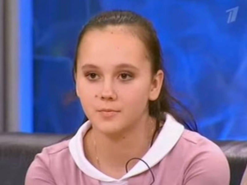 Как сложилась жизнь Юли Сидоренко из «Пусть говорят»: почему ей пришлось сбежать из родного поселка