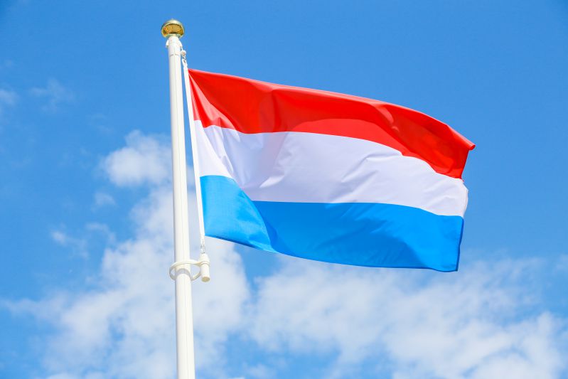 Какая страна является самой богатой в мире: это не США и не Китай