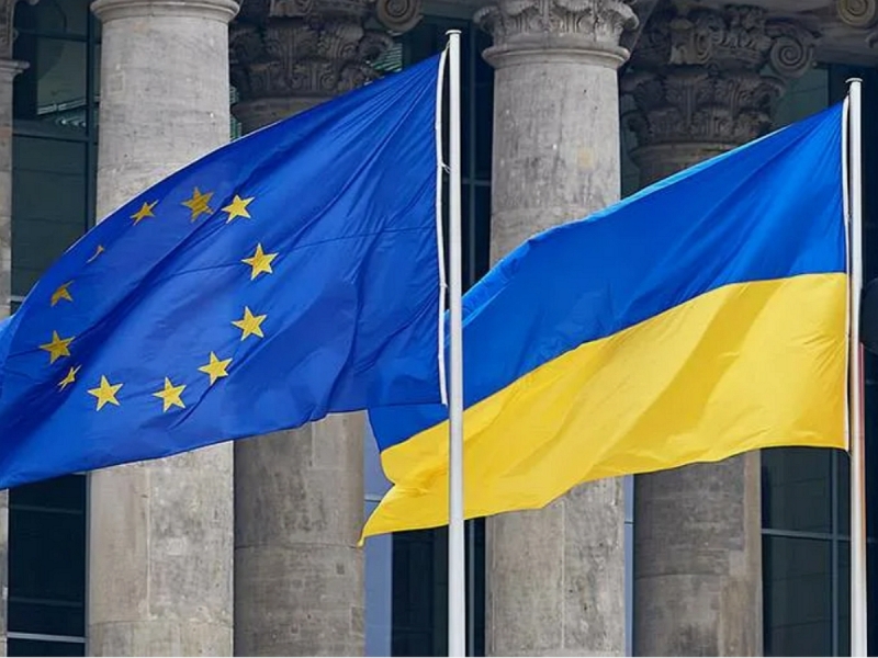 Киев обсудил с «коалицией желающих» прекращение огня. Россия пока отрицает такую возможность