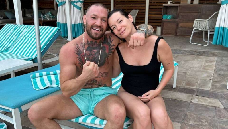 Конор Макгрегор погладил живот беременной Иды Галич