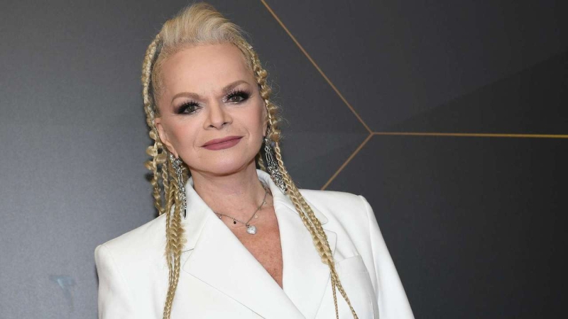 Лариса Долина показала лицо без макияжа на репетиции в Витебске