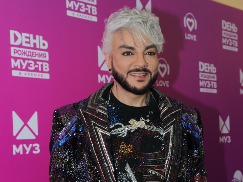 МакSим в образе невесты, декольте Серябкиной и блестящий Киркоров