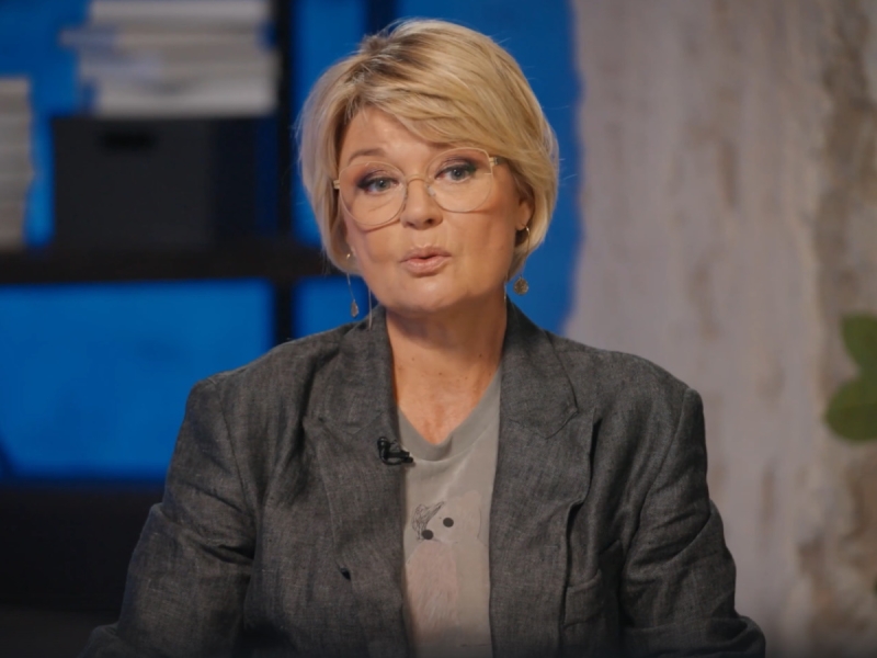 «Меня не могли ввести в наркоз, потому что я рыдала»: Юлия Меньшова назвала аборт самым тяжелым испытанием в жизни