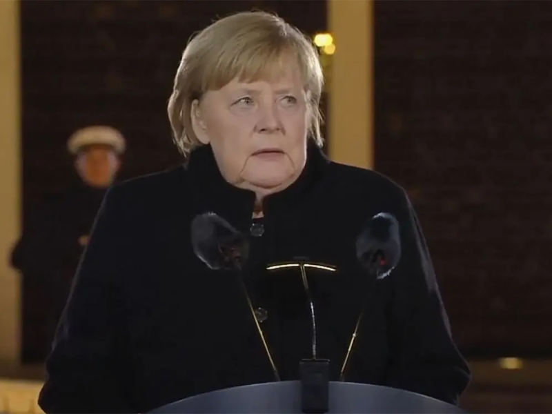 Меркель обвинила Прибалтику и Польшу в начале СВО