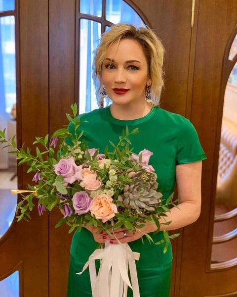 Минута славы: сын Татьяны Булановой пиарится на волне успеха мамы