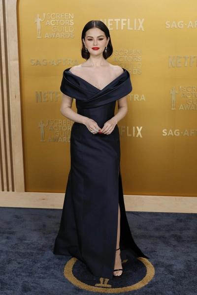 На «Оскар-2025» Селена Гомес повторила один из образов Ким Кардашьян