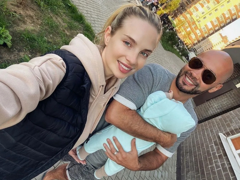 «Наш малыш-крепыш»: Андрей и Кристина Черкасовы из «Дома-2» показали новорожденного сына