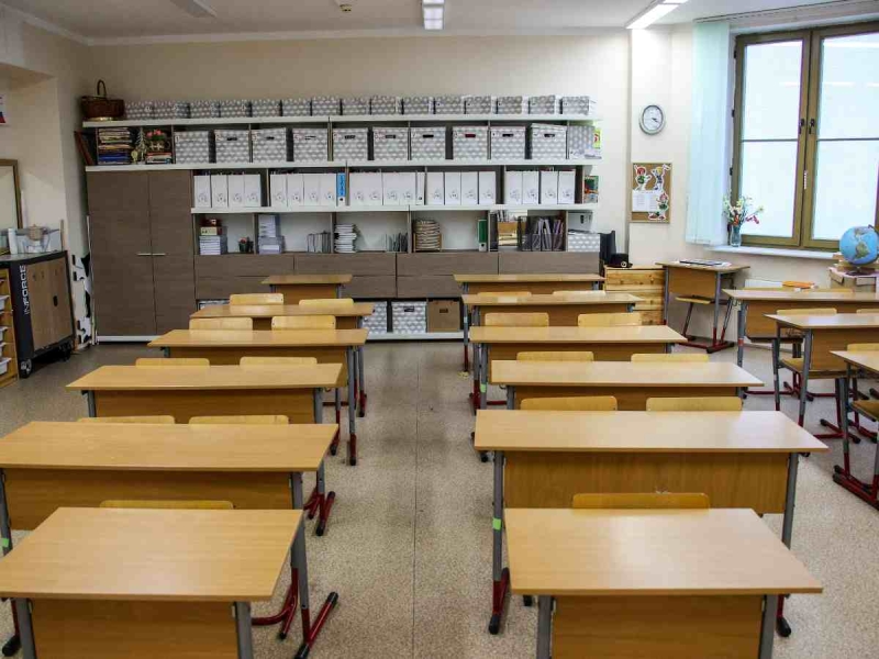 «Наши дети не уступают японским, китайским или европейским!» В Минпросвещения ответили на вопрос о введении 12-летнего школьного обучения