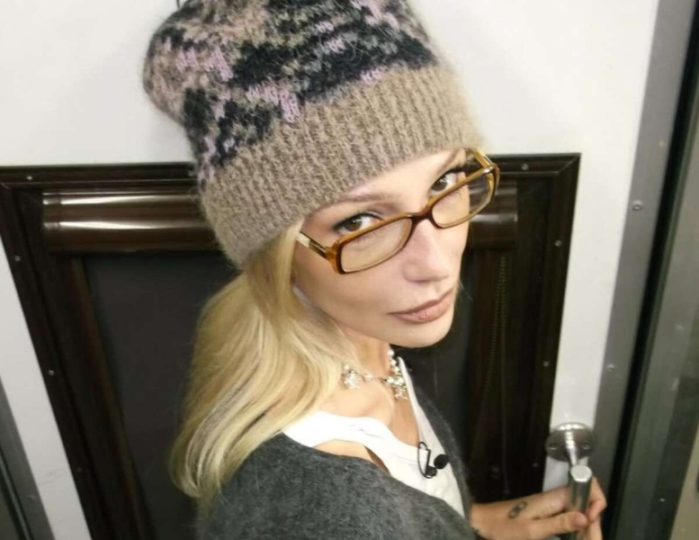 «Настюшка-ангел»: Ивлеева пленила поклонников нежным образом