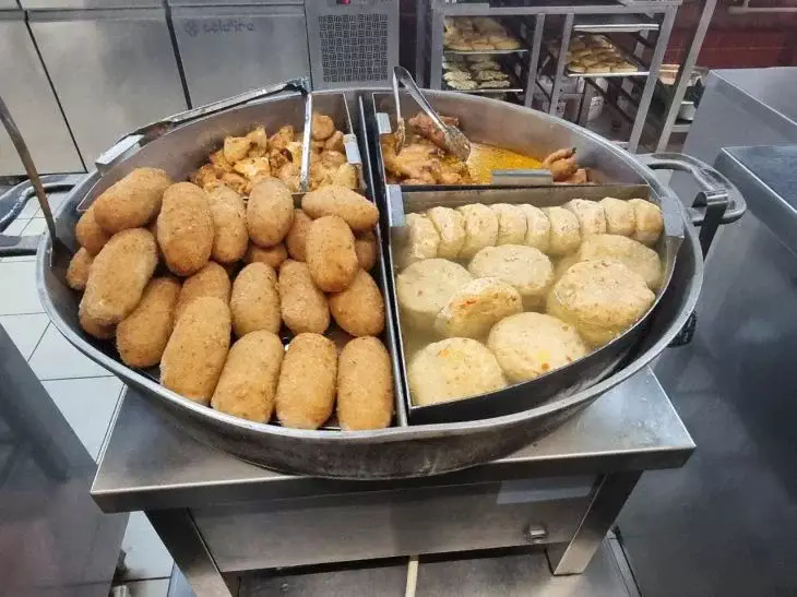 Названы продукты, которые ускоряют процесс старения: они есть на каждой кухне