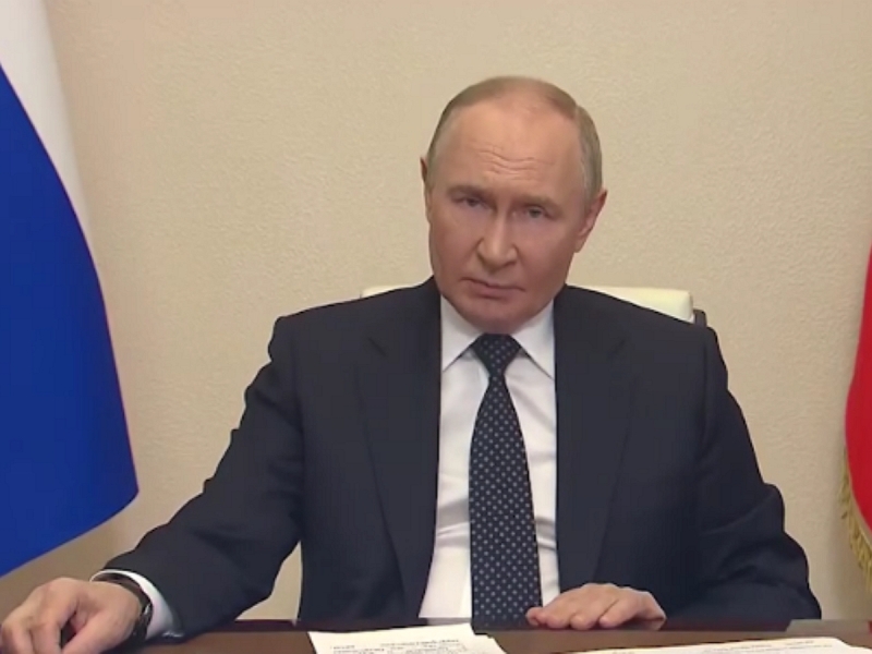 «О чем говорить в этих условиях?»: Путин высказался о перспективах встречи с Зеленским