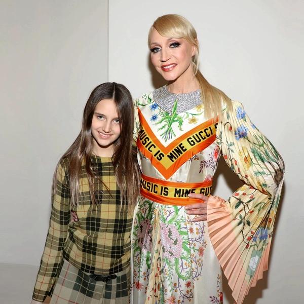 Официально тинейджер: американская внучка Пугачевой отмечает 13-летие