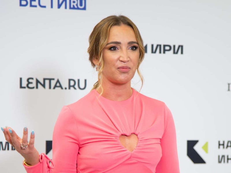 «Огромный кусок сердца от меня просто оторвался»: Ольга Бузова сообщила о смерти