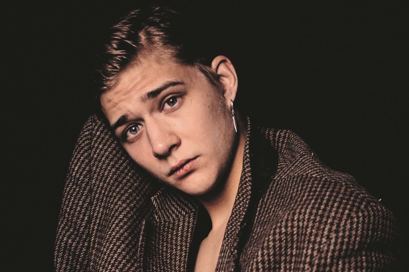 Олег Савостюк: «На похоронах друга мы поняли, что куда-то не туда идем в жизни»