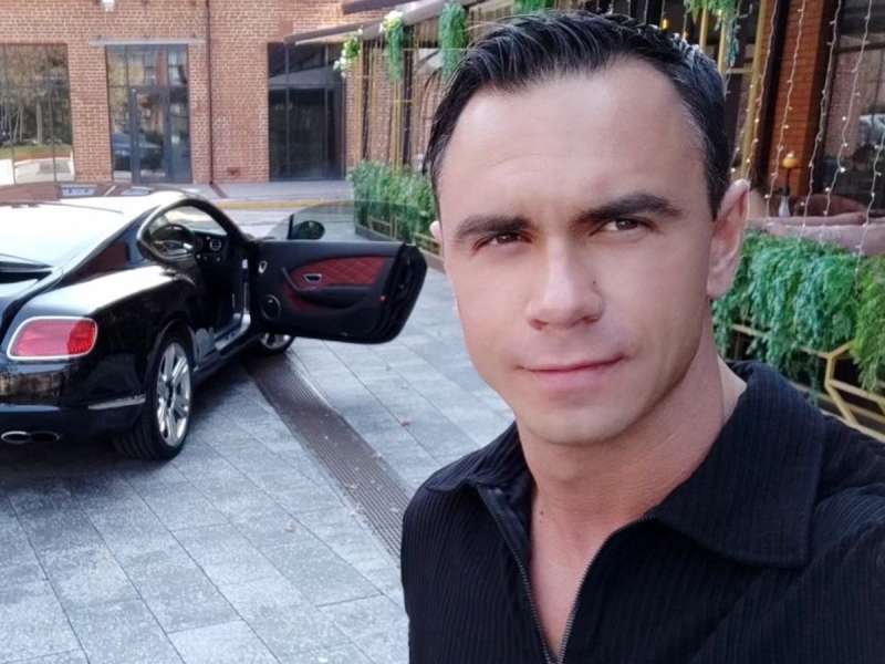 «Он был хорош в одном конкретном рилсе»: как живет альфа-стюард «Аэрофлота» Даниил Ламас, лишивший сна и покоя россиянок