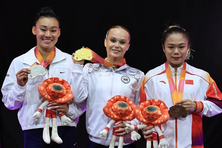 Первое за 4 года золото для России: смотрим фото Ангелины Мельниковой, которая стала чемпионкой мира