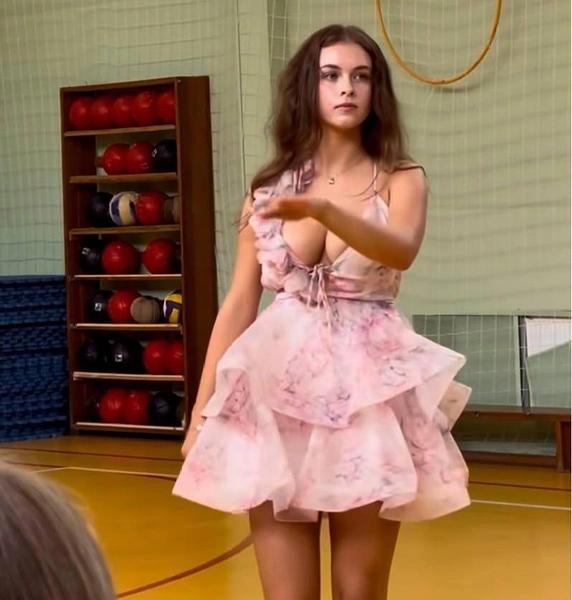 Платье удачи: как выпускница, взорвавшая Сеть откровенным нарядом, монетизирует хейт