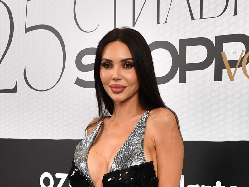 «Плюс 10 лет»: Оксана Самойлова состарилась из-за одной детали во внешности