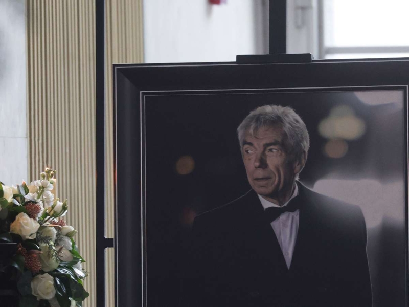 По соседству с Бедросом Киркоровым и Валентином Юдашкиным: где похоронили Юрия Николаева и как выглядит его могила