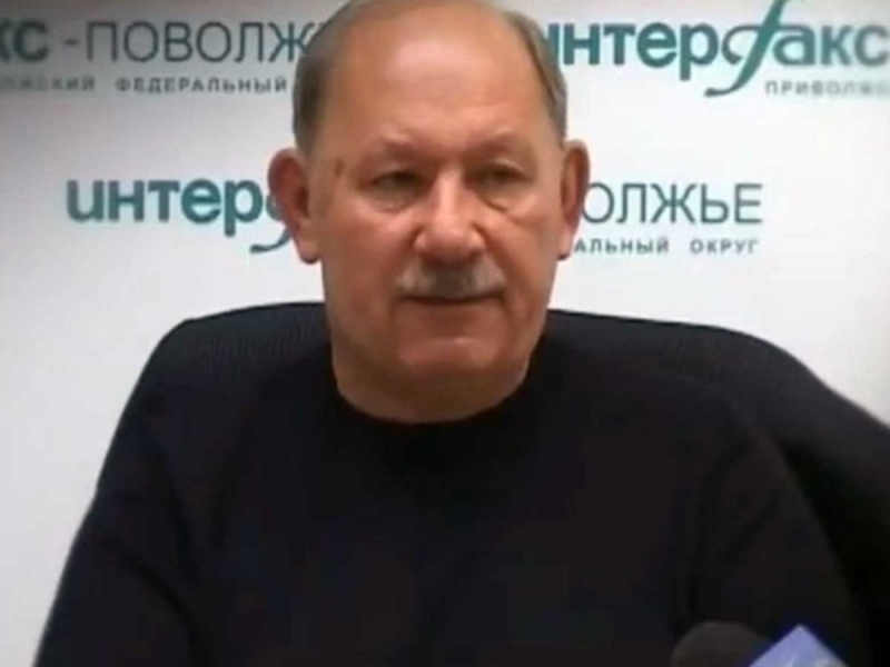 «Подохнешь»: обнародованы жуткие сообщения, которые экс-мэр Самары Виктор Тархов получил от внучки перед смертью