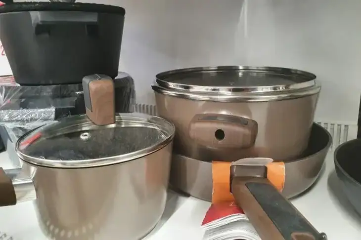 Потерялась крышка от кастрюли: 10 неожиданных спасателей на вашей кухне