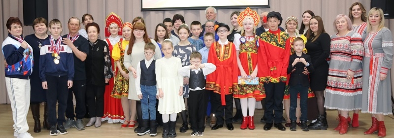 Проект Союза женщин  собрал на конкурс  семьи Искитимского района