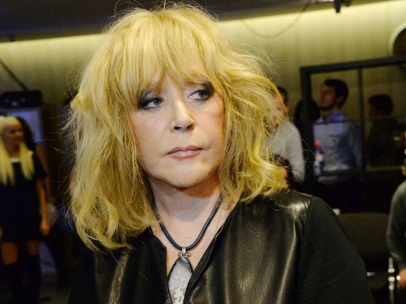 «Просто девочка»: Пугачева восхитила народ внешностью на новых кадрах