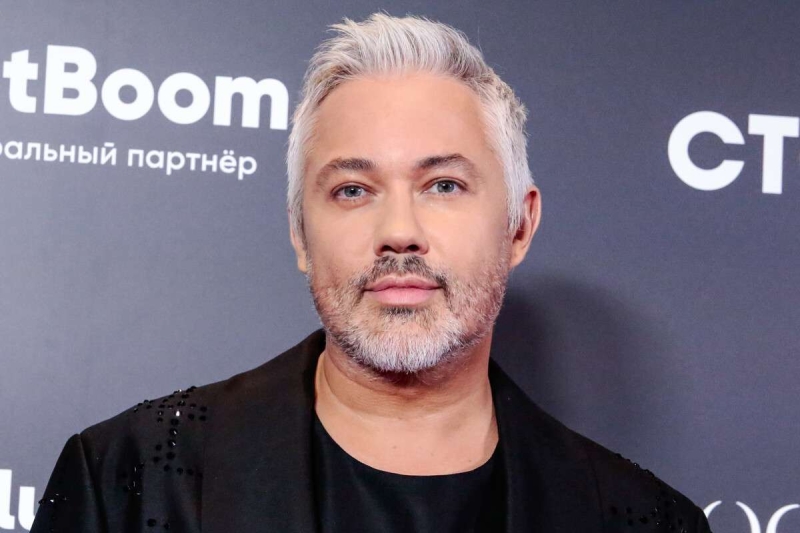 Рогов разнес скандальный наряд Цензори и ее «голую» выходку