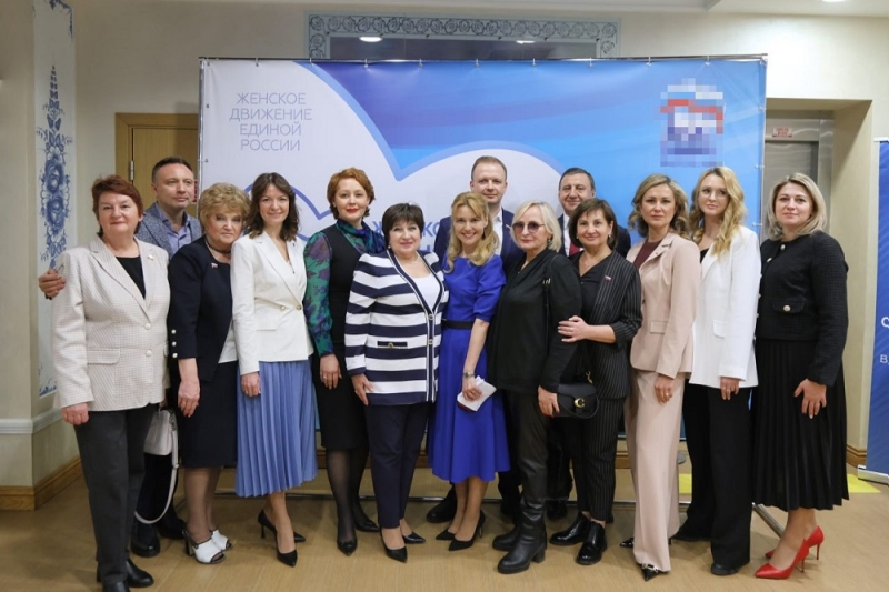 Семья, здоровье, историческая память: во Владимире прошел второй женский форум