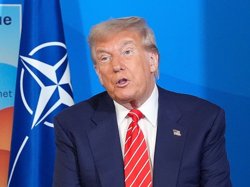 «Сложнее, чем другие войны»: Трамп анонсировал разговор с Путиным по Украинеа