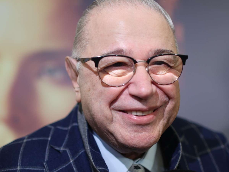 «Слухи о моей смерти явно преувеличены»: Петросян впервые вышел на связь после экстренной госпитализации