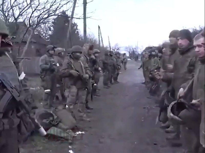 СМИ: на Украине сожгли переданные Россией тела украинских солдат