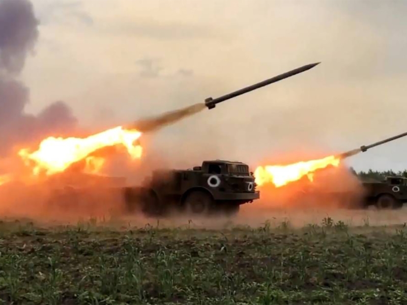 СМИ: ВС РФ завершают полное освобождение ЛНР взятием Петровского