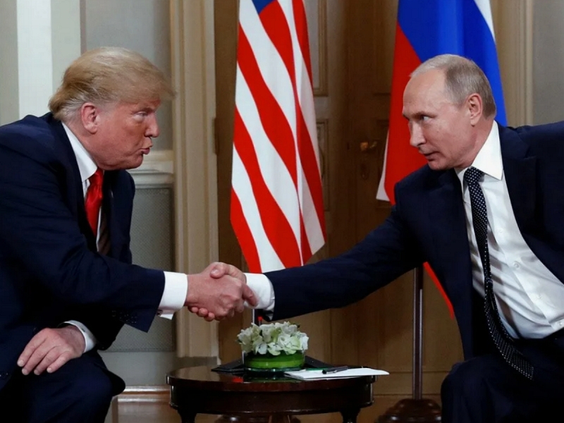 СМИ выяснили, как могли провести тайные переговоры Путина и Трампа