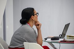 Составлен портрет современной деловой женщины