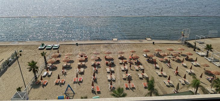 Совместный отпуск обернулся одиночеством: жена решила жить на курорте своей жизнью, игнорируя мужа