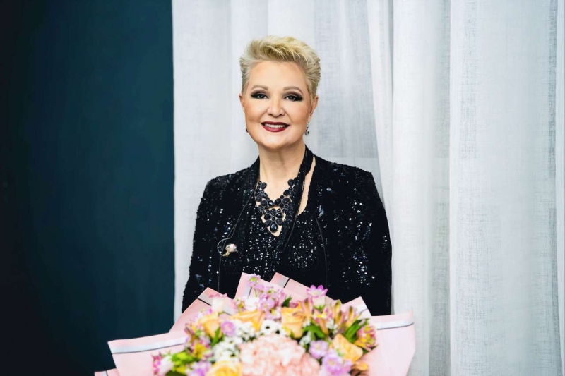 Создатель группы «Мираж» отсудил у Суханкиной больше миллиона рублей