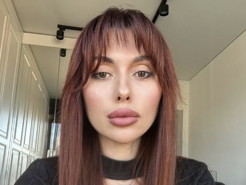 «Сразу же пожалела»: бывшая жена Паши Техника извинилась перед Екатериной Мизулиной за обвинения в вымогательстве