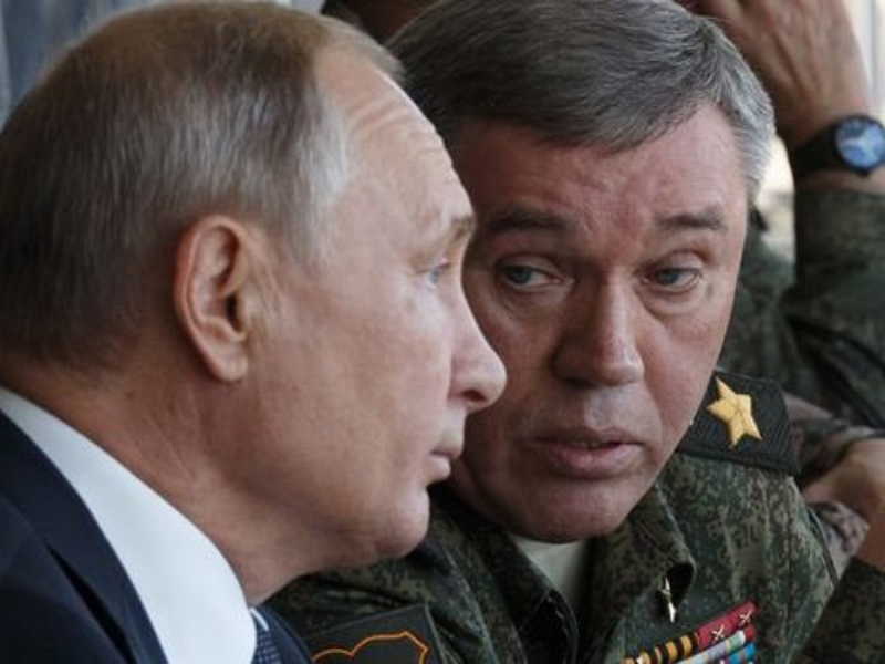 Стало известно решение Путина в отношении главы Генштаба Герасимова