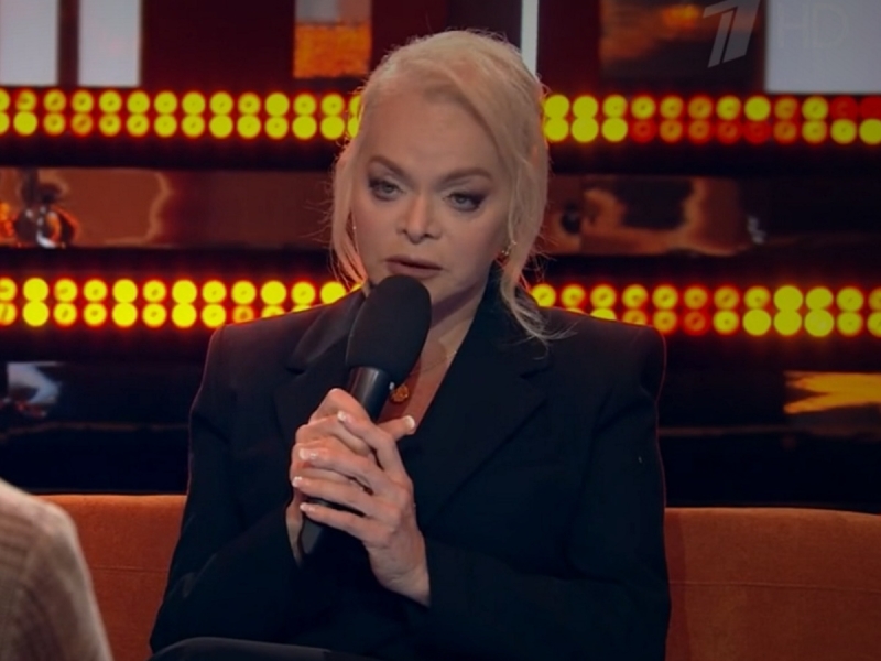 «Страх перед «отменой» развязал язык?» Затравленная Долина впервые прокомментировала «квартирный скандал»