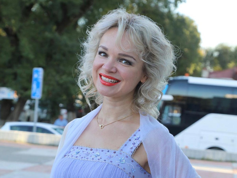 «Свою любовь можно дарить не только мужчине, но и частице себя»: впервые  ставшая мамой в 46 лет Цымбалюк-Романовская заговорила начистоту