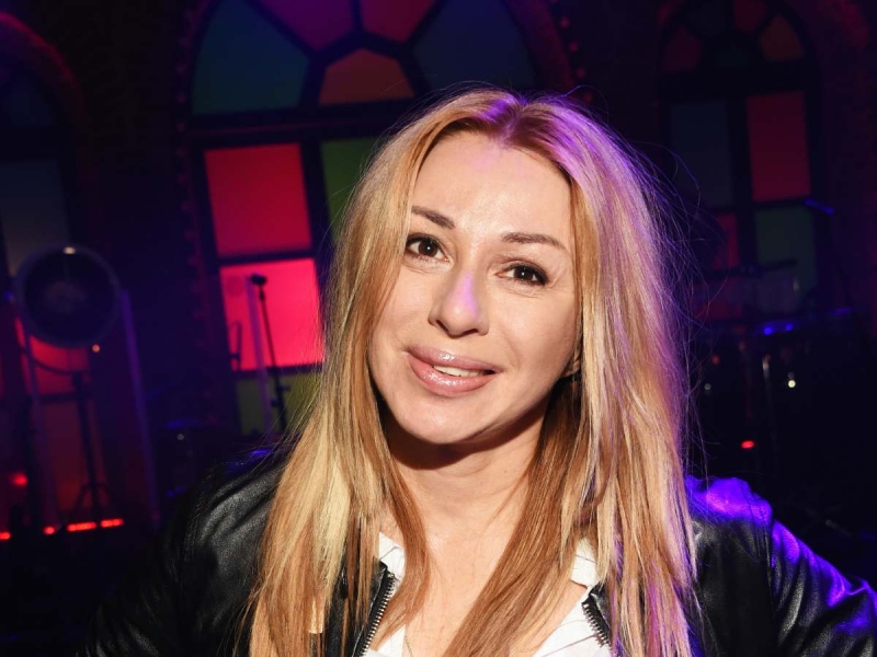 «Тело как у девочки»: россияне ахнули, увидев похорошевшую Алену Апину