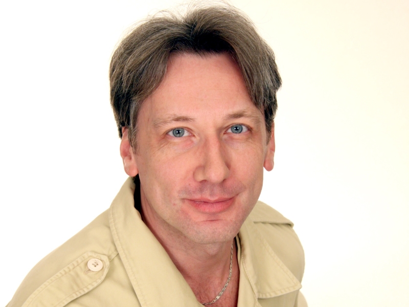 Тело обнаружила жена: что известно о внезапной смерти ведущего программы «До 16 и старше» Алексея Веселкина