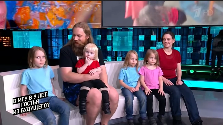 Тепляков объяснил, почему россиянки не рожают по 12 детей