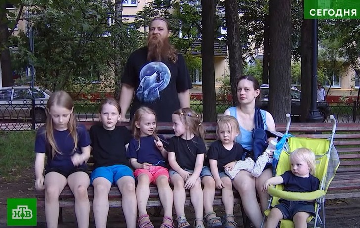 Тепляков проговорился о пополнении в семье: «10 детей от кого попало не заводят!»