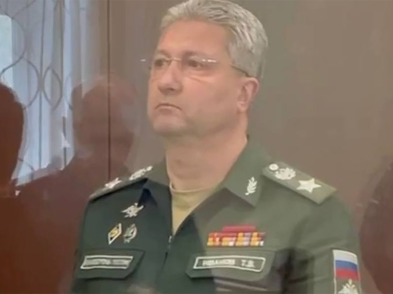 Тимуру Иванову дали 13 лет колонии за хищение и незаконный перевод денег