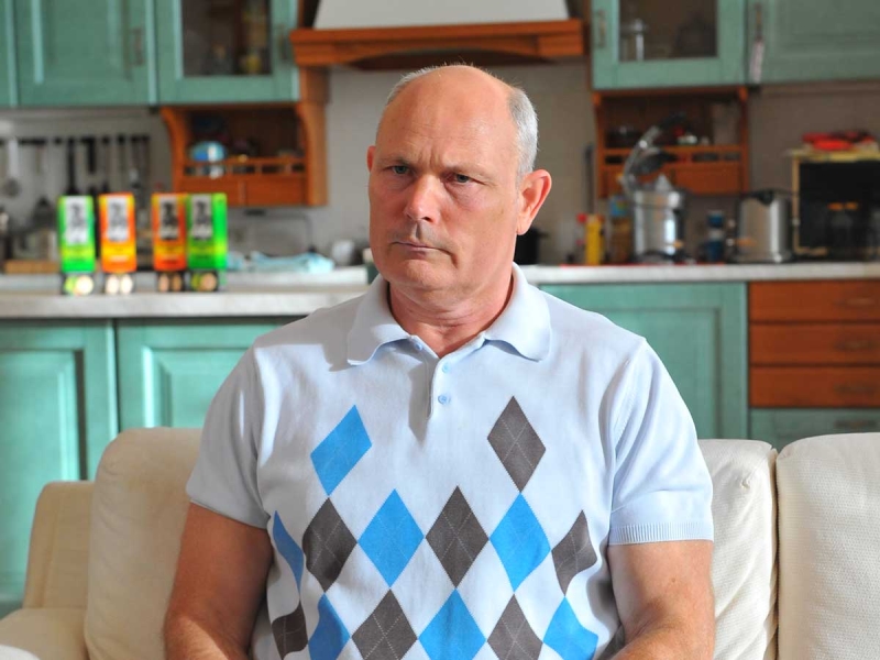 Уехал на малую Родину и взялся за старое: куда пропал Геннадий Малахов