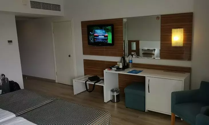 Украинские гимнасты разгромили номер в отеле: расстроились из-за неудачи на чемпионате Европы