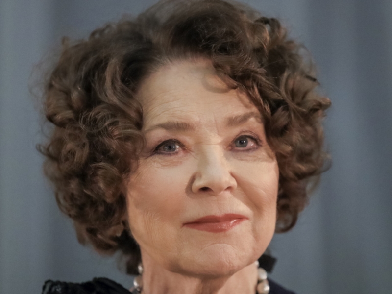 Умерла звезда «Гусарской баллады», актриса Лариса Голубкина